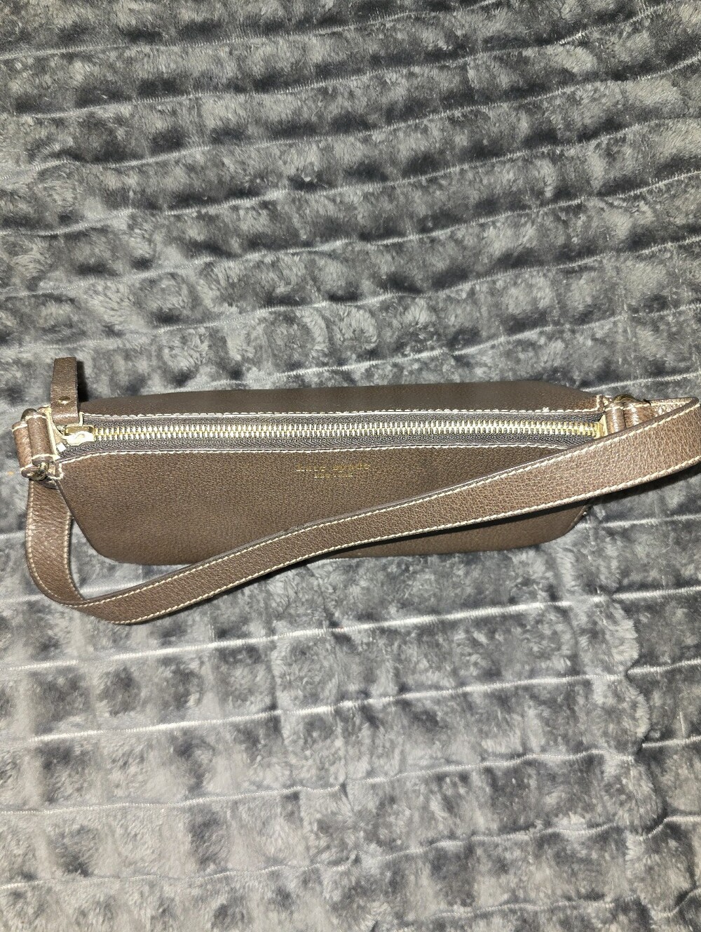 Kate Spade Vintage Brown Pebbled Leather Baguette Shoulder Bag. EUC - Picture 8 of 14